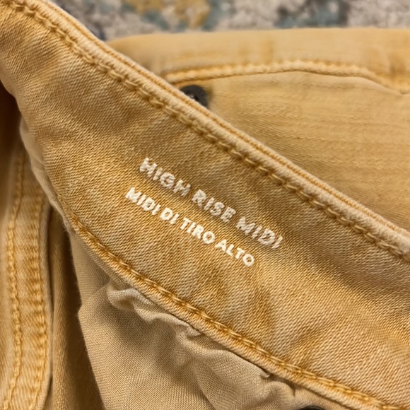 Universal Thread High Rise Yellow Shorts - Picture 3 of 5